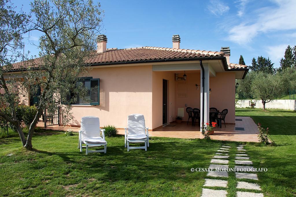 Residence Ai Campi Da Golf Saturnia Phòng bức ảnh