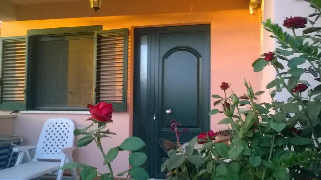 Residence Ai Campi Da Golf Saturnia Ngoại thất bức ảnh